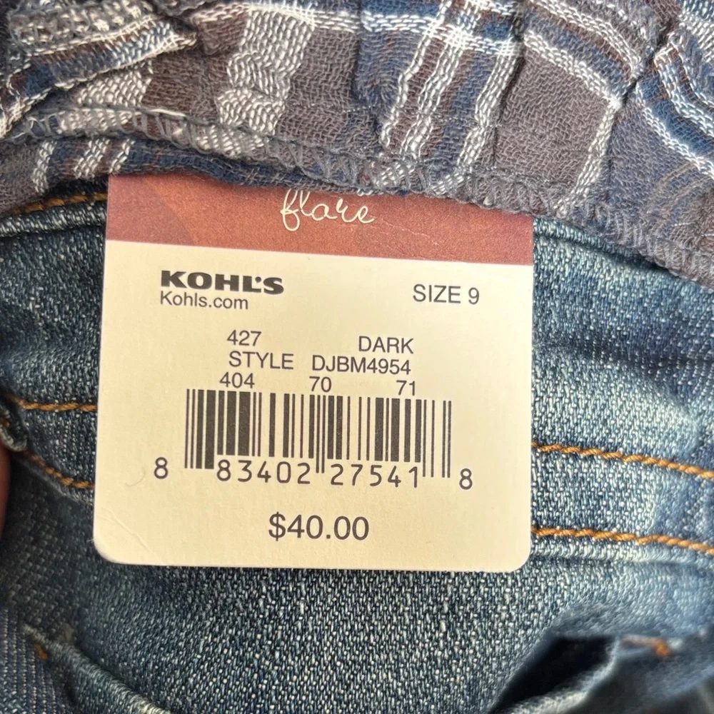 Mudd Dark Blue Flared Jeans for Women NWTS Size 9 Distressed - Picture 12 of 12